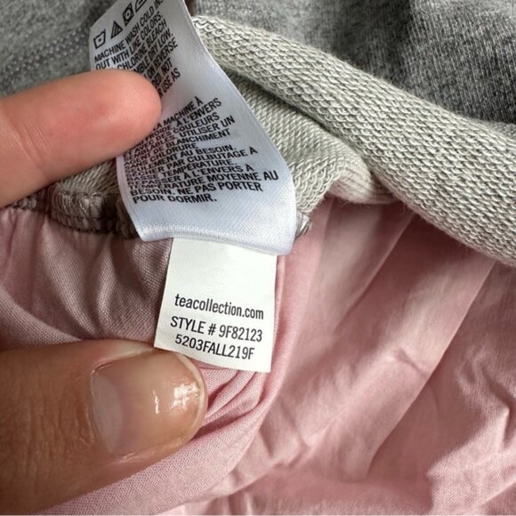 Tea Collection | Knit/Woven Combo Pullover | Size 12 - Picture 6 of 9